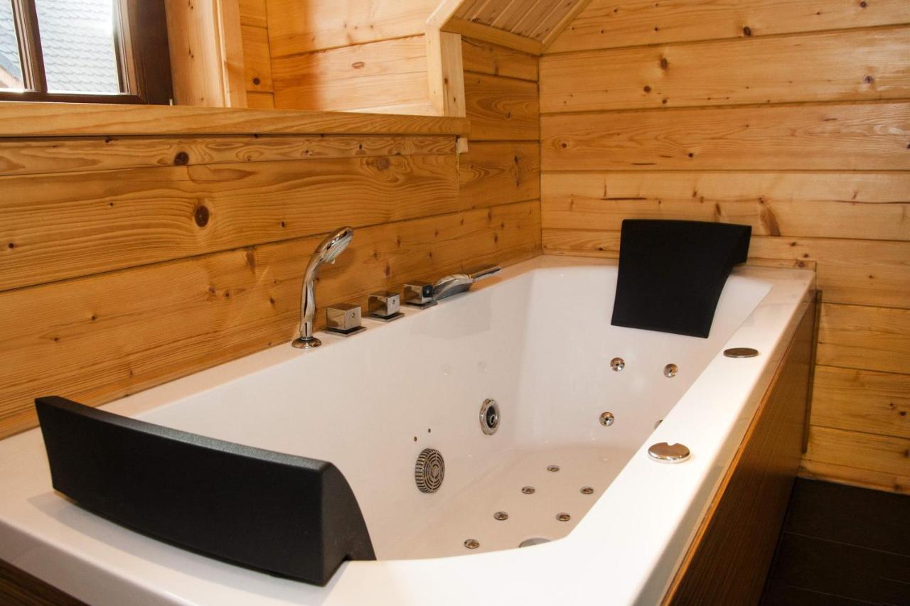 Houten Villa Tine Den Ham Екстериор снимка